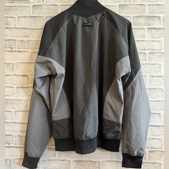 Men’s Adidas gray three tone windbreaker lightweight full zip jacket Medium - Picture 3 of 6